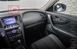 انفنتي QX70